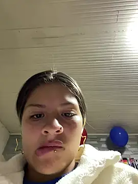 Isaak_Salomee Adlı Modelin Canlı XXX Sohbeti