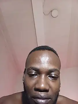 Chatroom XXX en direct de alfablackx