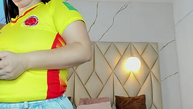Chat +18 de angelswets ao vivo