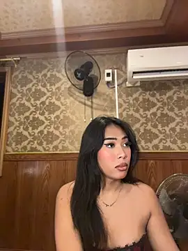 hugecock_tamira's Live XXX Chat