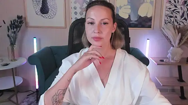 Charlotte_Hudson's Live XXX Chat