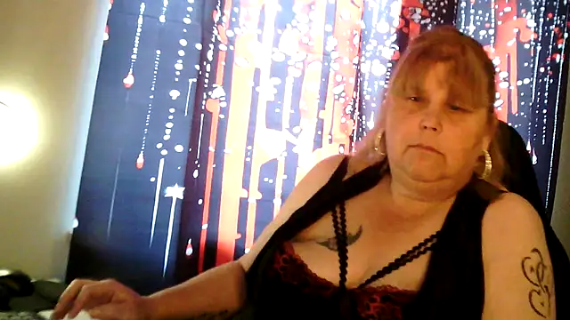 paulus52's Live XXX Chat