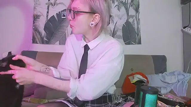 FreyaKatty's Live XXX Chat