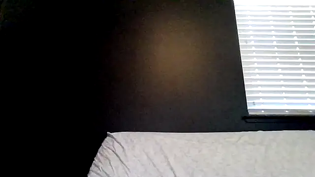 XXX chat uživo modela Mikecloudyhawk