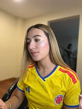Chat XXX en directo de kloe__t18