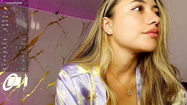 amy_ker_m's Live XXX Chat