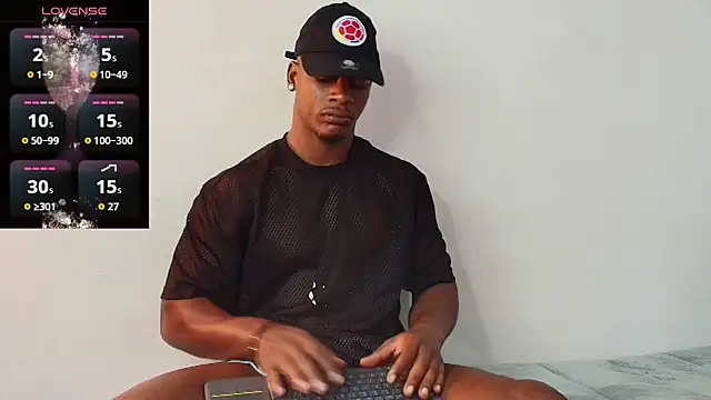 Lebron_black_ লাইভ XXX চ্যাট