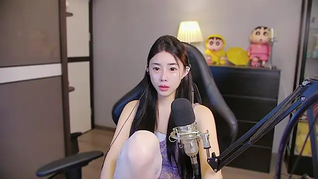 XiaoYuBao- Adlı Modelin Canlı XXX Sohbeti