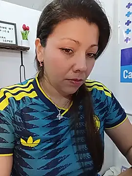 SARA_21-: απευθείας συνομιλία ΧΧΧ
