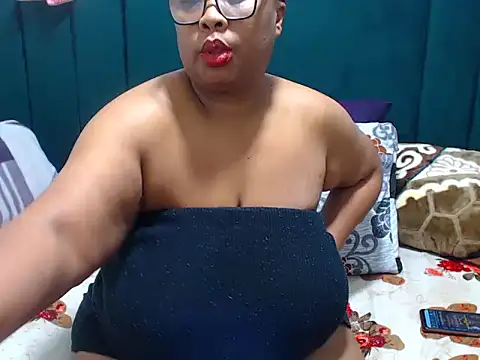 BUSTYTUMIXX23's Live XXX Chat