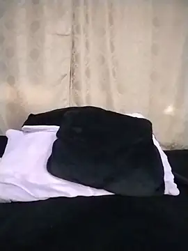 Bicky_24's Live XXX Chat