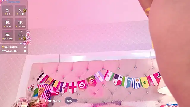 Chat +18 de CaterinaRomano ao vivo