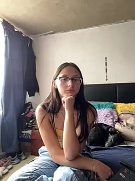 Ariiaa_ Adlı Modelin Canlı XXX Sohbeti