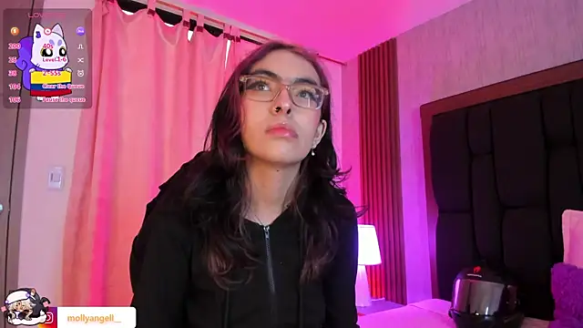 Molly_AのライブXXXチャット