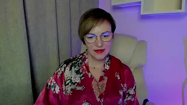 feliziaDesire Chat XXX live