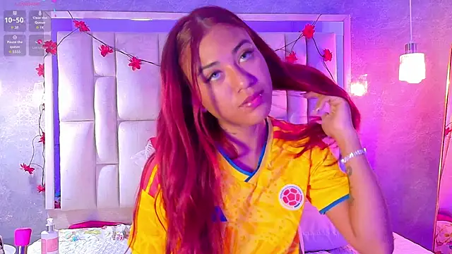 Bella-Sanders 即時 XXX 聊天