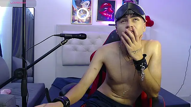Chatroom XXX en direct de Ninou_14