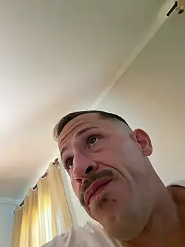 MeladoDiMel Chat XXX in diretta