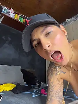 Show de webcam de charlotte_stevenss_
