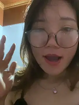 tttan1's Live XXX Chat