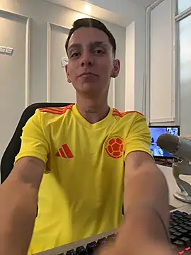 Liam_Fiire 라이브 XXX 채팅