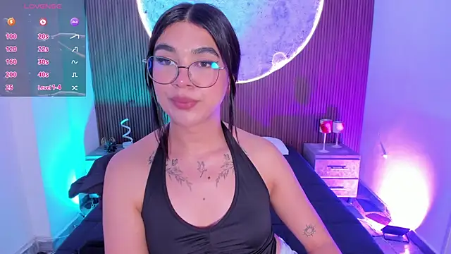 RoseCassie Live XXX Chat