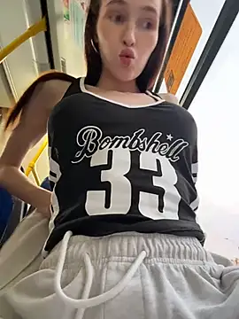 Chat XXX ao vivo de -missbehaving-