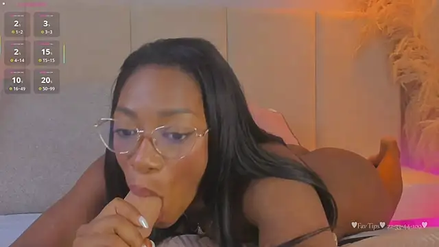 Chat XXX en directo de aprilebony_