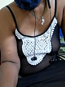 Tamil--Rani Live XXX-chat