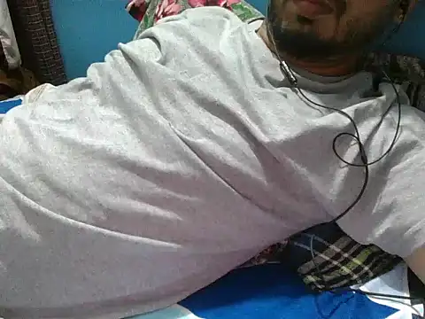 Precumboner live XXX chat