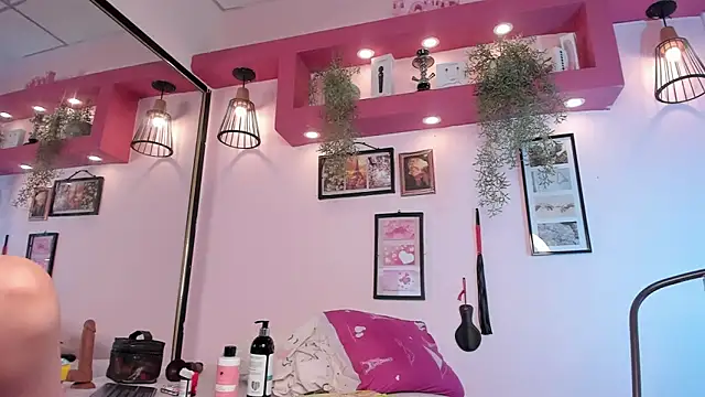 MeliissaAdams Chat XXX in diretta