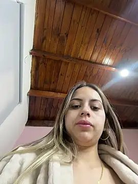 selina-sky's Live XXX Chat