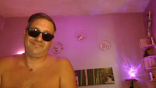matrikes1 Live XXX-chat