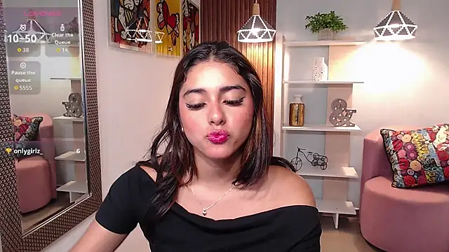 دردشة _Lucy_Grey_ الجنسية المباشرة