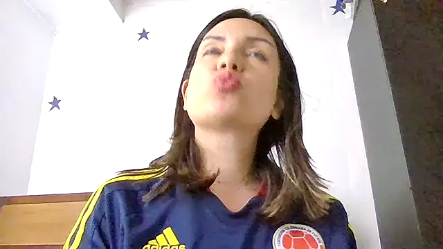 Chat +18 de princessbella93 ao vivo