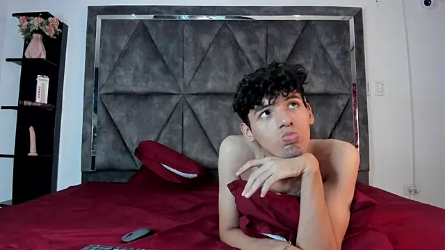 Valerios_ – Naživo XXX chat