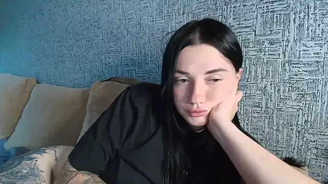 Chat +18 de Liana_diva ao vivo