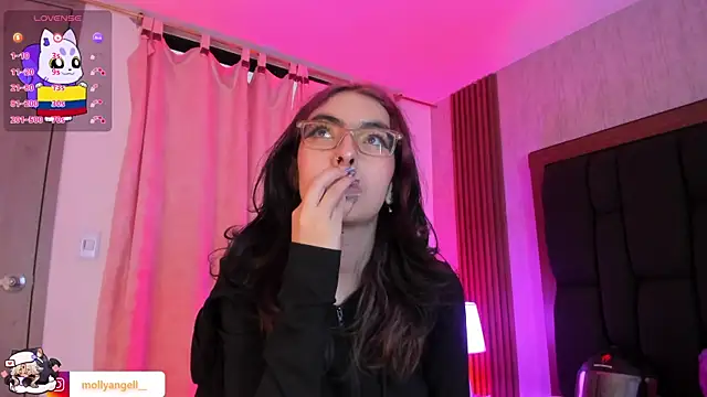 Molly_A Live XXX Chat