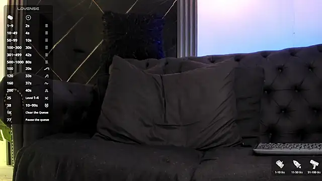 LuccaMallard's Live XXX Chat
