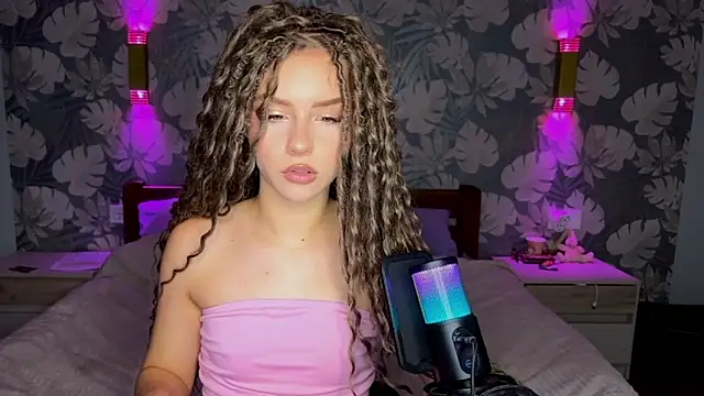 Chatroom XXX en direct de BitterPeach