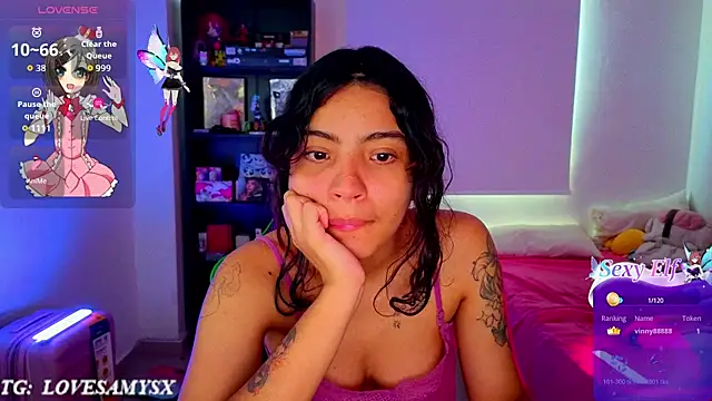 Chat XXX en directo de Lovelyamyy