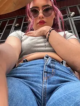 Chat XXX en directo de Alexa_Slave