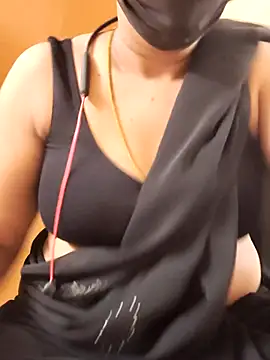 Chat +18 de tamilammu1431 ao vivo