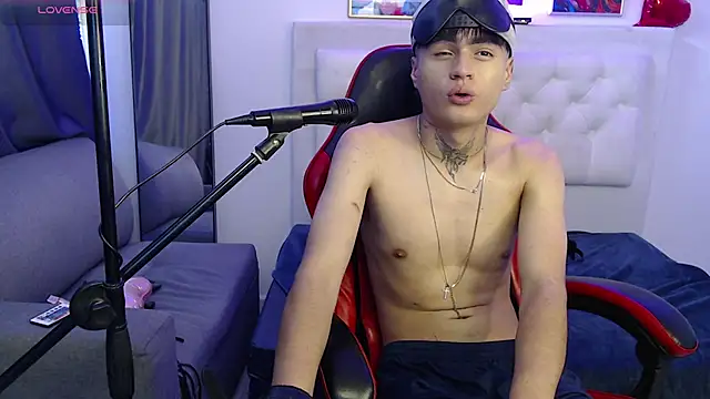 Ninou_14 Live XXX-chat