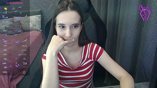Alice_Weissn Live XXX chat