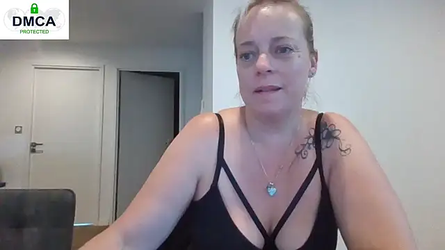 Miss-Chupagirly Live XXX-chat
