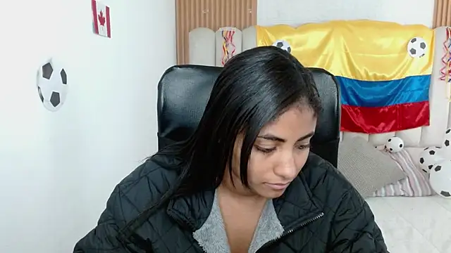 shaneelle Chat XXX live