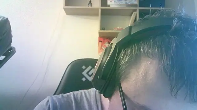 XXX chat uživo modela SirAbuser