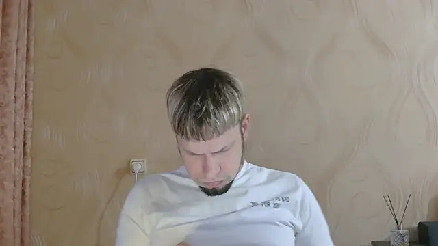 frama666 live XXX chat