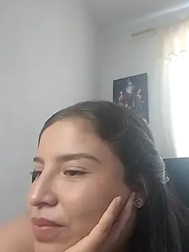 LinaColombianGirl Chat XXX live